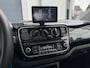Volkswagen Up! 1.0 High Up! BlueMotion 75 Pk Panoramadak/Airco/Navigatie/Bluetooth/16 Inch/Elektrische Ramen/5-Deurs/Apk 06-2026