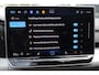 Volkswagen Golf Variant 1.5 eTSI Life Business 116PK / 85kW DSG, Navigatie, voorstoelen verwarmbaar met massagefunctie, Apple Carplay & Android Auto, extra getint glas achter, digitaal instrumentenpaneel, LED koplampen, adaptieve cruise control (acc), DAB+