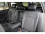 Volkswagen Golf Variant 1.5 eTSI Life Business 116PK / 85kW DSG, Navigatie, voorstoelen verwarmbaar met massagefunctie, Apple Carplay & Android Auto, extra getint glas achter, digitaal instrumentenpaneel, LED koplampen, adaptieve cruise control (acc), DAB+