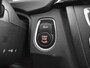 BMW 3-Serie Touring 318D HIGH EXECUTIVE PARELMOER WIT + WEGKL. TREKHAAK / NAVI PRO / SPORTSTOELEN