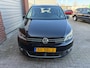 Volkswagen Touran 1.2 TSI Highline BlueMotion Bj:2011 NAP!