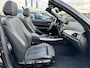 BMW 2-Serie Cabrio 218i High Executive M Sport 18 inch Xenon Lederen interieur PDC Navigatie Stuurverwarming Stoelverwarming 18 Inch