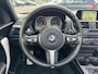 BMW 2-Serie Cabrio 218i High Executive M Sport 18 inch Xenon Lederen interieur PDC Navigatie Stuurverwarming Stoelverwarming 18 Inch