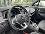 Renault Zoe R135 Intens 52 kWh | Cruise control | Parkeersensoren | Achteruitrij camera | Stoel/Stuurverwarming | Keyless | Inclusief koopaccu | Dodehoek detectie | Apple Carplay/Android auto | Warmtepomp |