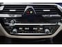 BMW 5-Serie Touring 520i High Executive Sport Line Autom Leder Sportst Stoelverw Navi Camera Clima Cruise 2x PDC LMV ENZ NL Auto.