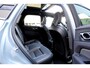 Volvo XC60 2.0 Recharge T8 390PK Plug in AWD R-Design PHEV*Facelift!*Perfect Volvo Onderh.Black Pack/Pano/Elek. Trekhaak/Full LED/Stoelverw./Stuurverw./Apple Carplay-Google/Memorie/Camera/Keyless Entry+Go/Elek. Klep/LED/Rijstrook/DAB/Parkeersens.V+A/19 inch LM*