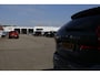 Volvo XC60 2.0 Recharge T8 390PK Plug in AWD R-Design PHEV*Facelift!*Perfect Volvo Onderh.Black Pack/Pano/Elek. Trekhaak/Full LED/Stoelverw./Stuurverw./Apple Carplay-Google/Memorie/Camera/Keyless Entry+Go/Elek. Klep/LED/Rijstrook/DAB/Parkeersens.V+A/19 inch LM*