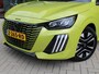 Peugeot 208 Hybrid 100PK e-DCS6 Allure Automaat Navigatie, Camera achter, Stoelverwarming  € 449,- private lease