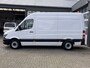 Mercedes-Benz Sprinter 316 2.2 CDI 366 Werkplaats inrichting Servicewagen Servicemonteur Airco Trekhaak 2800kg Cruise control Draaistoel Kastinrichting 1e Eigenaar Euro 6 Bpm vrij voor particulier gebruik!