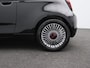 Fiat 500e Cabrio RED 24 kWh | Cabrio | 16" Lichtmetalen Velgen | Parkeersensoren |