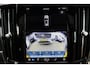 Volvo V90 T6 Recharge AWD Plus Bright - Panoramisch schuif-/kanteldak - Intellisafe Assist/Surround - Harman Kardon Audio - Parkeersensoren v/a - Parkeercamera achter - Nappalederen bekleding - Elektrisch bedienbare voorstoelen incl. geheugenfunctie - Stoelverwarming / -ventilatie - Verwarmbaar stuurwiel