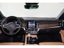 Volvo V90 T6 Recharge AWD Plus Bright - Panoramisch schuif-/kanteldak - Intellisafe Assist/Surround - Harman Kardon Audio - Parkeersensoren v/a - Parkeercamera achter - Nappalederen bekleding - Elektrisch bedienbare voorstoelen incl. geheugenfunctie - Stoelverwarming / -ventilatie - Verwarmbaar stuurwiel
