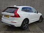 Volvo XC60 T4 R-Design | Trekhaak | CarPlay | Panoramadak | EINDEJAARSACTIE van toepassing!!!