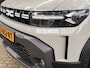 Dacia Duster 1.6 Hybrid 140 Journey LET OP HET BETREFT HIER EEN DEMONSTRATIE AUTO, INFORMEER NAAR DE HUIDIGE KILOMETER STAND