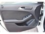 Mercedes-Benz B-klasse 180 Ambition Trekhaak Navi Cruise-control