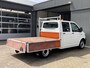 Volkswagen Transporter 2.0 TDI L2H1 DC 102pk Pick-up Trekhaak Airco Camera Cruise controle Navigatie Dubbele cabine Euro 6 Dealer onderhouden 1e Eigenaar Open laadbak Pick-up p-up Bakwagen