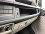 Volkswagen Transporter 2.0 TDI L2H1 DC 102pk Pick-up Trekhaak Airco Camera Cruise controle Navigatie Dubbele cabine Euro 6 Dealer onderhouden 1e Eigenaar Open laadbak Pick-up p-up Bakwagen
