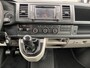 Volkswagen Transporter 2.0 TDI L2H1 DC 102pk Pick-up Trekhaak Airco Camera Cruise controle Navigatie Dubbele cabine Euro 6 Dealer onderhouden 1e Eigenaar Open laadbak Pick-up p-up Bakwagen
