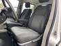Volkswagen Transporter 2.0 TDI L2H1 DC 102pk Pick-up Trekhaak Airco Camera Cruise controle Navigatie Dubbele cabine Euro 6 Dealer onderhouden 1e Eigenaar Open laadbak Pick-up p-up Bakwagen