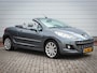 Peugeot 207 CC 1.6 VTi Griffe | Clima | Cruise | Leer | Stoelverwarming | Pdc | 17 inch |