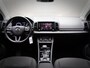 Skoda Karoq 1.5 TSI ACT Ambition Business (SCHUIF-/KANTELDAK, APPLE CARPLAY/ANDROID AUTO, NAVIGATIESYSTEEM, CLIMATE CONTROL, NAP)