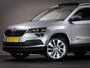 Skoda Karoq 1.5 TSI ACT Ambition Business (SCHUIF-/KANTELDAK, APPLE CARPLAY/ANDROID AUTO, NAVIGATIESYSTEEM, CLIMATE CONTROL, NAP)