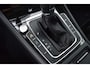 Volkswagen Golf 1.4 TSI DSG Connected Series - 150 PK|Pano|Ergostoel|Camera|Xenon|PDC