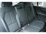 Volvo EC40 Single Motor Extended Range Ultimate | Verwarmbare voorstoelen + Stuurwiel | Warmtepomp | Adaptieve Cruise Control | 360-Camera | Premium Audio by Harman Kardon | Glazen Panoramisch Dak | Getint Glas Achter | Power Seats incl. Memory | Blind Spot Information System | Google Services | Semi-elektrische trekhaak | 20'' Lichtmetalen wielen