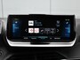 Peugeot e-2008 EV Allure Pack 50kWh 136pk Automaat PDC ACHTER + CAM. | 17'' LM | KEYLESS ENTRY | DAB | NAVI | APPLE-CARPLAY