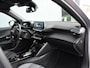 Peugeot e-2008 EV Allure Pack 50kWh 136pk Automaat PDC ACHTER + CAM. | 17'' LM | KEYLESS ENTRY | DAB | NAVI | APPLE-CARPLAY