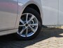 Opel Corsa Elegance 1.2 Turbo 100pk PDC + CAM. | 16'' LM | STOEL + STUURVERWARMING | DAB | NAVI | DODE HOEK | APPLE-CARPLAY