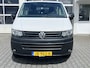 Volkswagen Transporter Kombi 2.0 TDI DSG Automaat 140 pk L1H1 BTW en BPM vrij Airco Cruise control Trekhaak PDC 1e eigenaar Marge Euro 5 Personenbus Kombi Combi Tourer Groepsvervoer Ideaal voor ombouw naar Camper