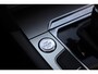 Volkswagen Passat Variant 1.4 TSI Comfortline Business 125PK / 92kW DSG, Dealer onderhouden, 18" LMV, privacy glas, LED koplampen, navigatie, parkeersensoren voor en achter (pdc), winterpakket met stoelverwarming, adaptieve cruise control (acc), licht en zicht, lederen multifunctioneel stuurwiel, ErgoComfort bestuurdersstoel met massagefunctie, 3-zone climatronic, draadloos telefoon lader, elektrisch verstel- en verwarmbare buitenspiegels