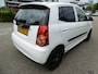 Kia Picanto 1.0i 5-deurs Stuurbekr. Airco Hoge instap Zuinige 4-Cilinder