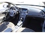 Opel Cascada 1.6 Turbo Cabrio Automaat/Airco/Navigatie/Cruise control/Half lederen bekleding/Climate control/Parkeersensoren voor en achter/Centrale deurvergrendeling/Buitenspiegels elektrisch verstelbaar/Lichtmetalen velgen