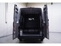 Volkswagen Crafter 2.0 TDI 140 pk L3H3 DSG Aut. Navi, Camera, 3-Zits Apple Carplay, Cruise Control, PDC V+A, Nieuw uit voorraad