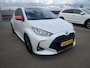 Toyota Yaris 1.5 Hybrid Executive Edition CVT-automaat Super Compleet incl: Apple Carplay / Android Auto, LM velgen, Climate Control, Adaptive Cruise Crontrol, Parkeer sensoren, Parkeerhulpcamera