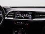 Audi Q4 e-tron 40 Advanced edition 77 kWh | Parkeerhulp achter | 19 inch velgen | Audi soundsystem | Advanced exterieur | Kieselgrijs | Audi Connect | CarPlay | Android Auto | Advanced edition | Lichtpakket ambient lighting | Matrix-ledkoplampen | Interieur met sportstoelen