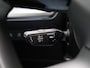 Audi Q4 e-tron 40 Advanced edition 77 kWh | Parkeerhulp achter | 19 inch velgen | Audi soundsystem | Advanced exterieur | Kieselgrijs | Audi Connect | CarPlay | Android Auto | Advanced edition | Lichtpakket ambient lighting | Matrix-ledkoplampen | Interieur met sportstoelen