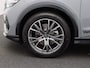 Audi Q4 e-tron 40 Advanced edition 77 kWh | Parkeerhulp achter | 19 inch velgen | Audi soundsystem | Advanced exterieur | Kieselgrijs | Audi Connect | CarPlay | Android Auto | Advanced edition | Lichtpakket ambient lighting | Matrix-ledkoplampen | Interieur met sportstoelen