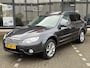 Subaru Outback 2.5i Exclusive Edition symmetrical AWD / PANO / Xenon