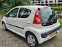 Peugeot 107 1.0-12V XS airco cv op afs elektrische ramen