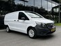 Mercedes-Benz Vito 110 CDI L2 Lang RWD // € 399,- p/mnd // Airco // Achterklep // 12 mnd Garantie // 2.000kg // Bank // Radio // CV // Betimmering // Wieldoppen