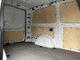 Mercedes-Benz Vito 110 CDI L2 Lang RWD // € 398,- p/mnd // Airco // Achterklep // 12 mnd Garantie // 2000kg // Bank // Radio // CV // Betimmering // Wieldoppen