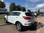 Kia Sportage 2.0 ExecutiveLine | Elektr. Glazen Panorama dak | Achteruitrij camera | Keyless entry | Parkeersensoren | Stoelverwarming | Cruise control | Climate control |