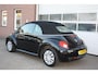 Volkswagen Beetle New Cabriolet 2.0 Highline.geen import.van 1e eigenaar.airco.leer.cruise control.