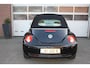 Volkswagen Beetle New Cabriolet 2.0 Highline.geen import.van 1e eigenaar.airco.leer.cruise control.