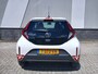 Toyota Aygo X 1.0 VVT-i MT Play met RED pakket | Airco | Ad Cruise | Apple/Android auto |