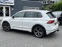 Volkswagen Tiguan 2.0 TSi DSG 4Motion Highline Business R-Line | EL. TREKHAAK | STANDKACHEL | PANORAMADAK |