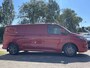 Ford Transit Custom 320 2.0 TDCI L2H1 Limited Nieuw | SCI | 136pk | 17 inch lichtmetalen velgen | Adaptive cruise control | Dodehoeksensoren | Verwarmbaar stuurwiel | Draadloos opladen | Stoel-bank